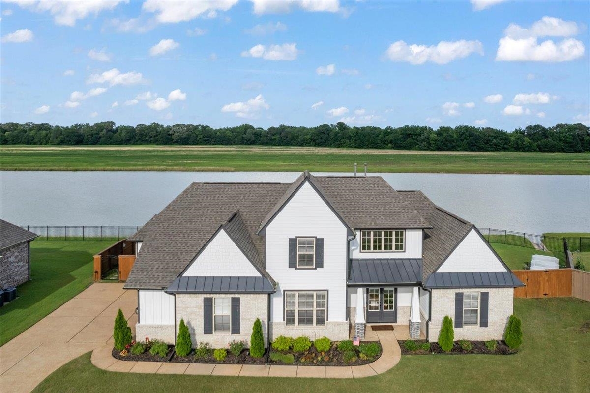 6402 Clarkson Cir  Arlington TN 38002 photo