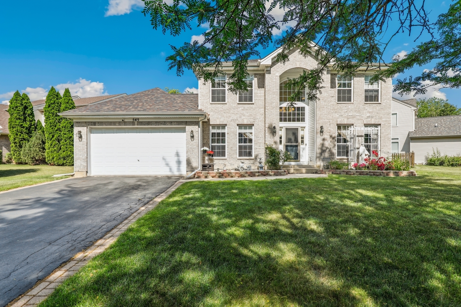 545 Waterford Drive  Oswego IL 60543 photo
