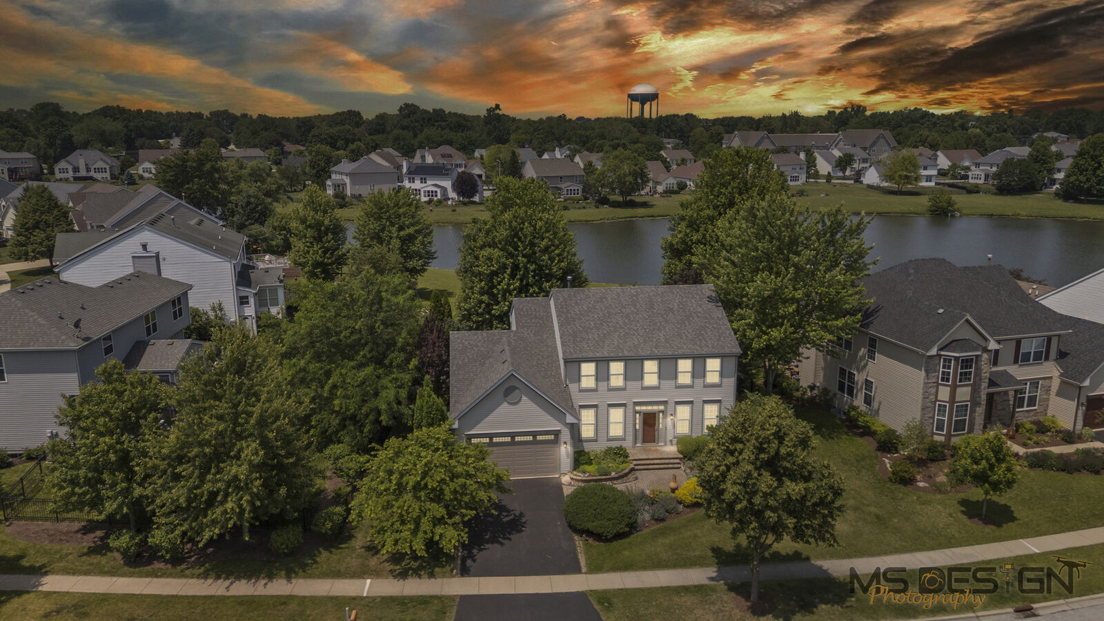 Property Photo:  1639 Brower Place  IL 60178 