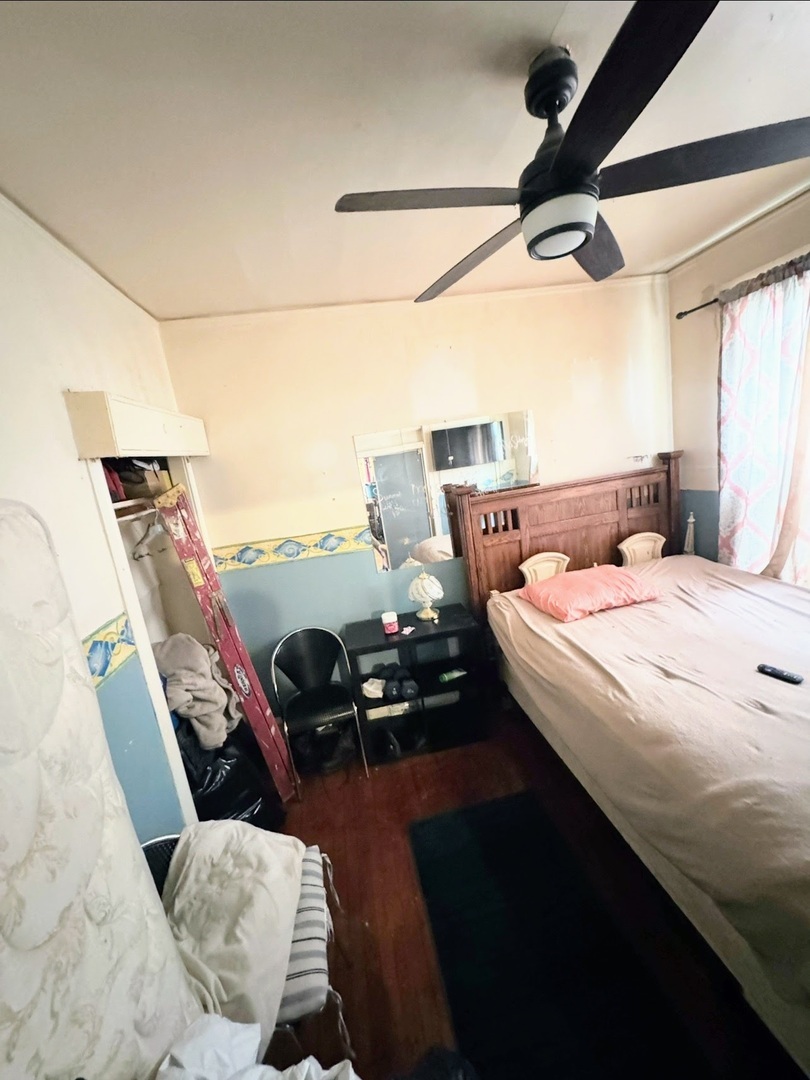 Property Photo: 6427 S Winchester Avenue IL 60636