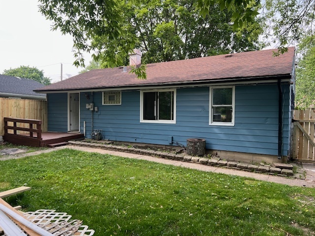 Property Photo:  119 Harding Avenue  IL 60085 