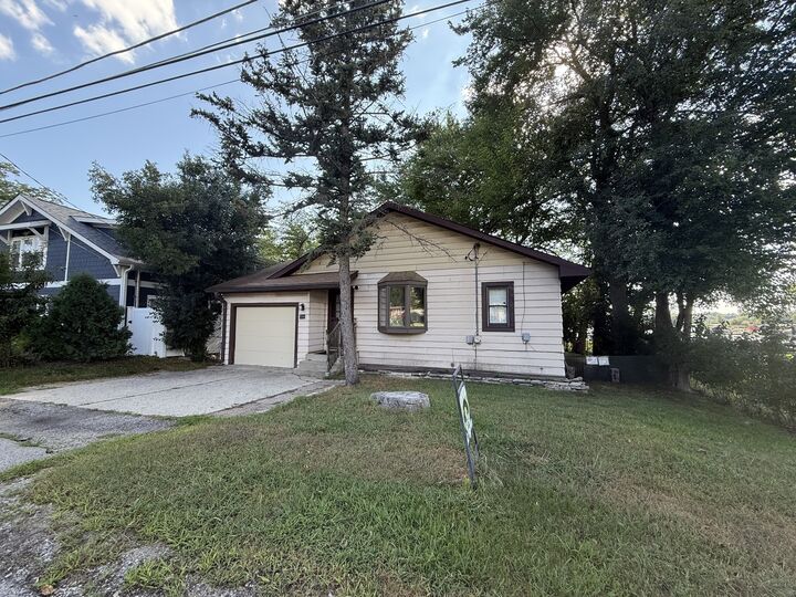 709 Lake Shore Drive  Wauconda IL 60084 photo