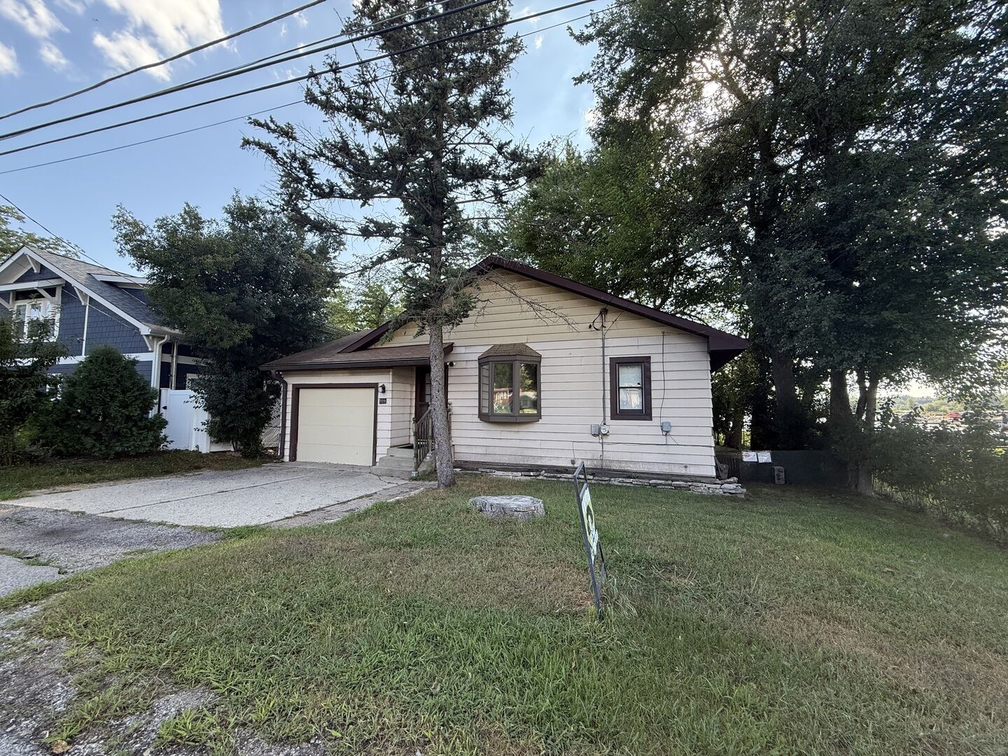 Property Photo: 709 Lake Shore Drive IL 60084