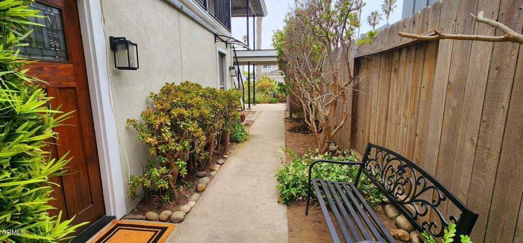 Property Photo: 2420 Seahorse Avenue CA 93001