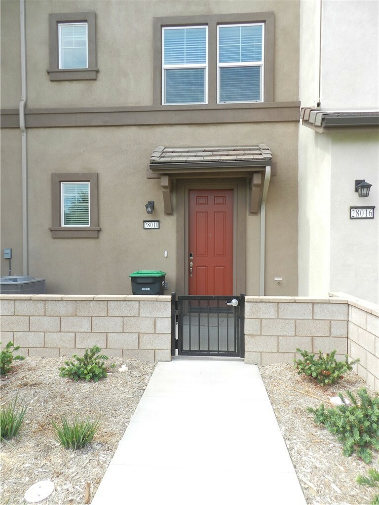28010 Melrose Drive  Temecula CA 92591 photo