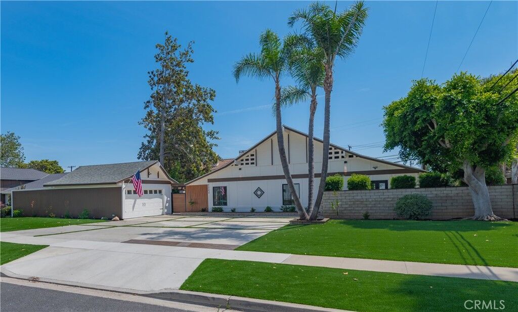 Property Photo: 1242 Flaminian Way CA 92705