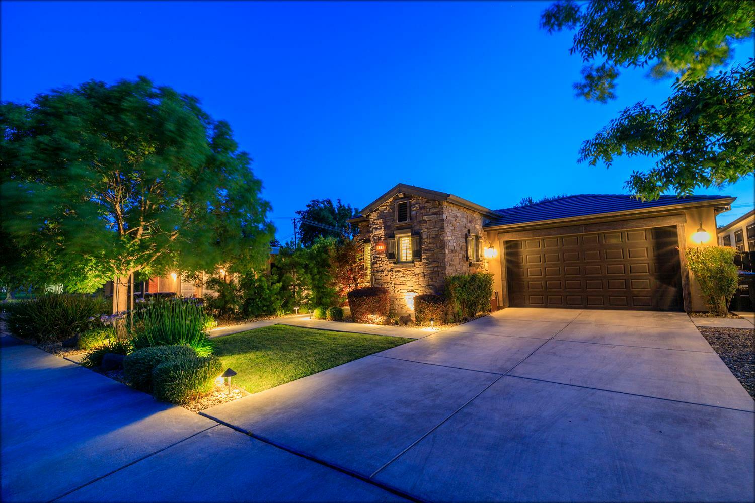 Property Photo: 913 Hackberry Avenue CA 95350