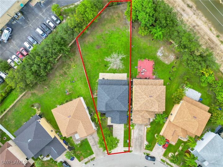 Property Photo:  8094 Silver Birch Way  FL 33971 