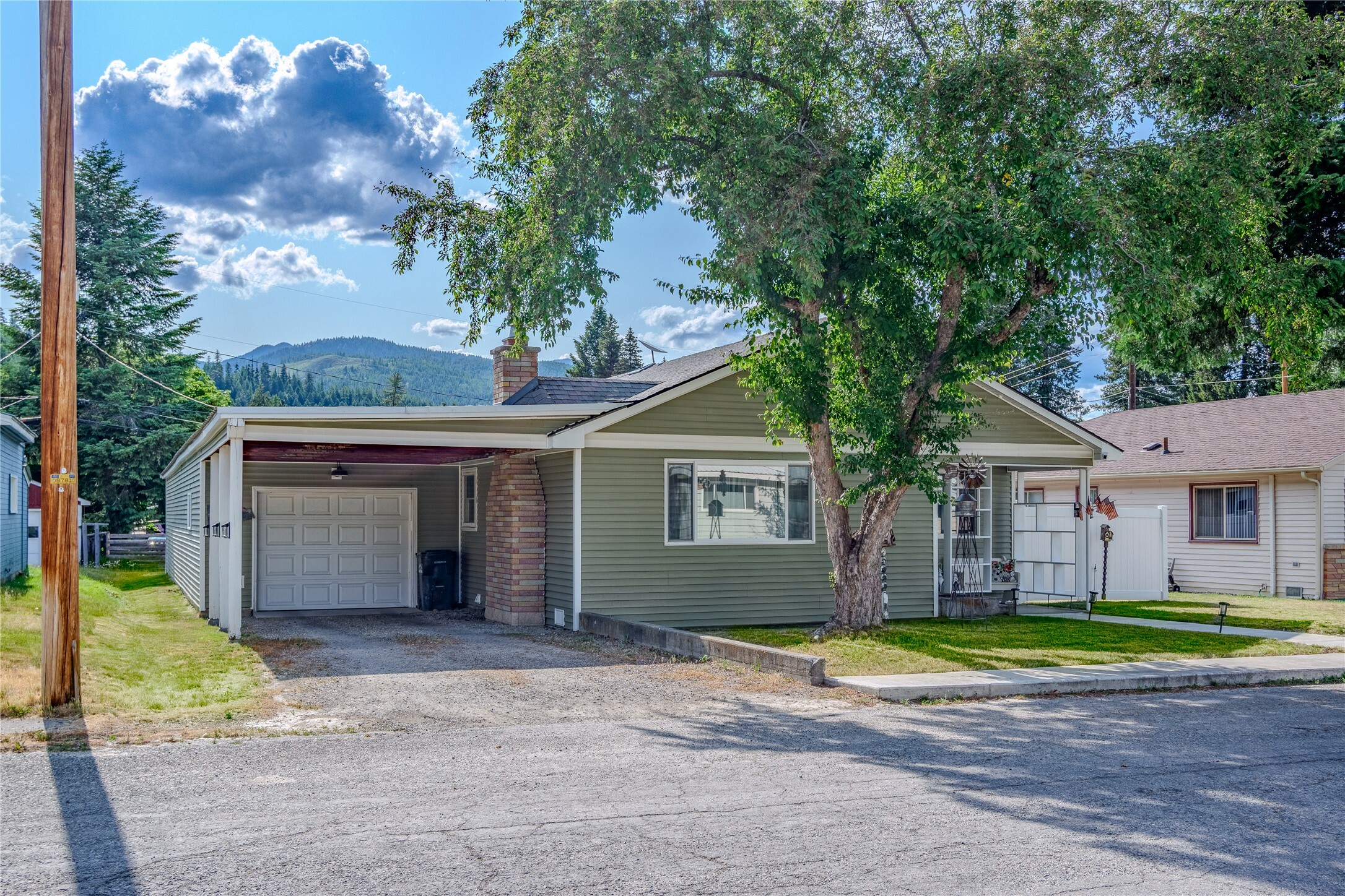 Property Photo: 1508 Lolo Avenue MT 59923