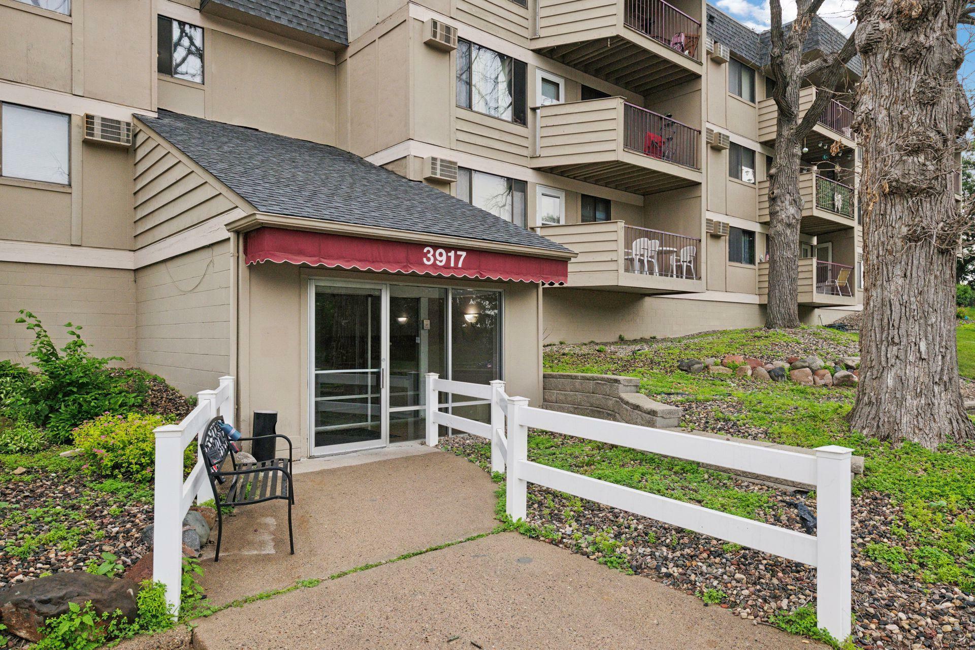 Property Photo: 3917 Heritage Hills Drive 303 MN 55437