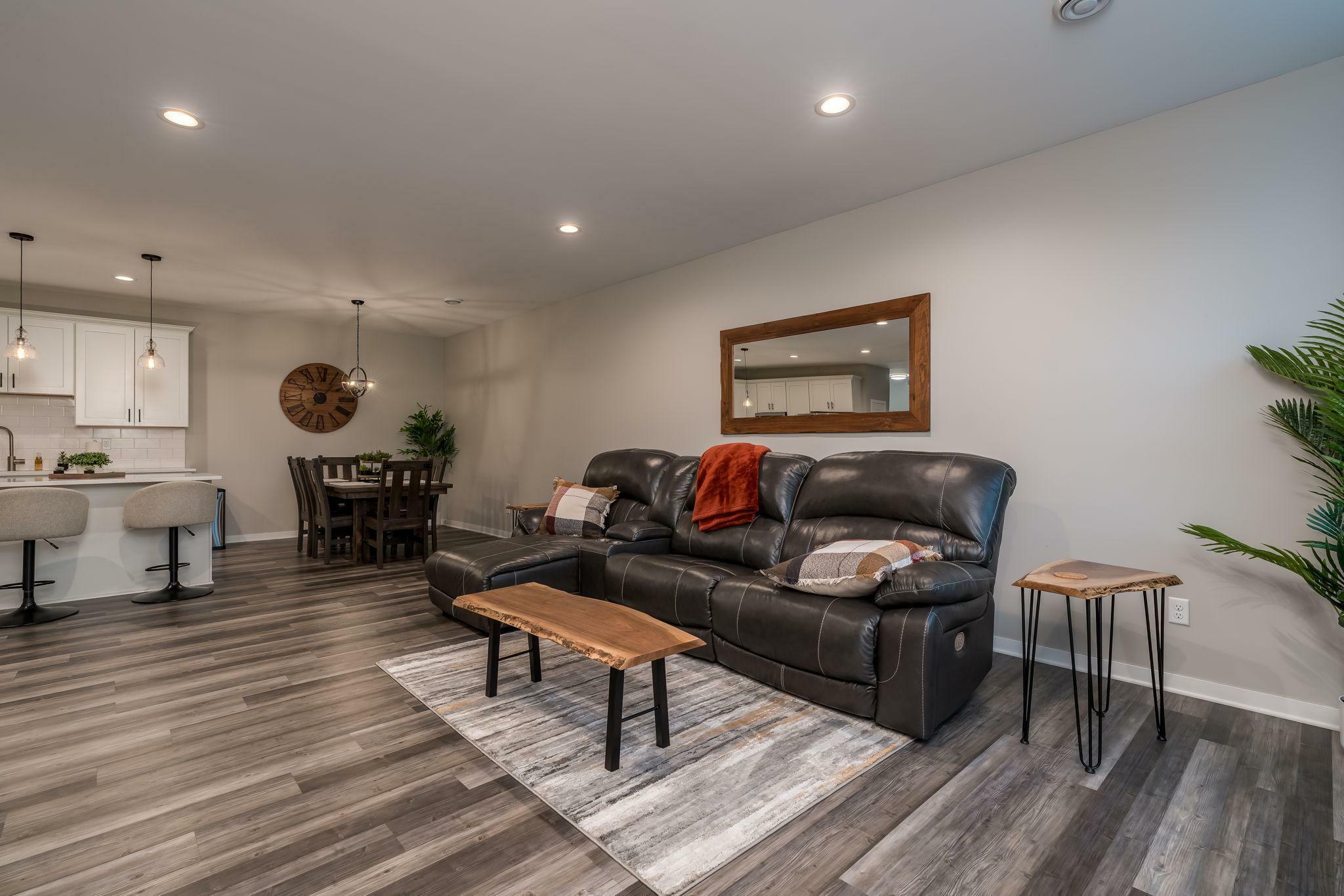 Property Photo: 422 Ford Street E MN 55057