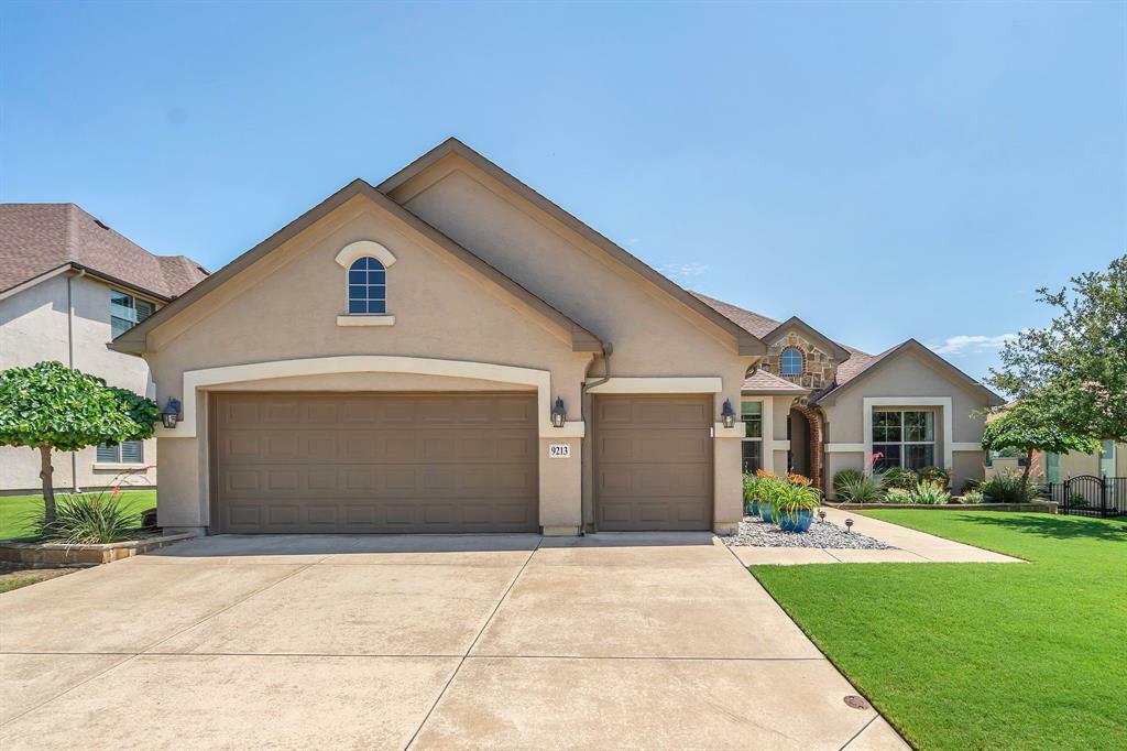 Property Photo: 9213 Ambrosia Court TX 76207