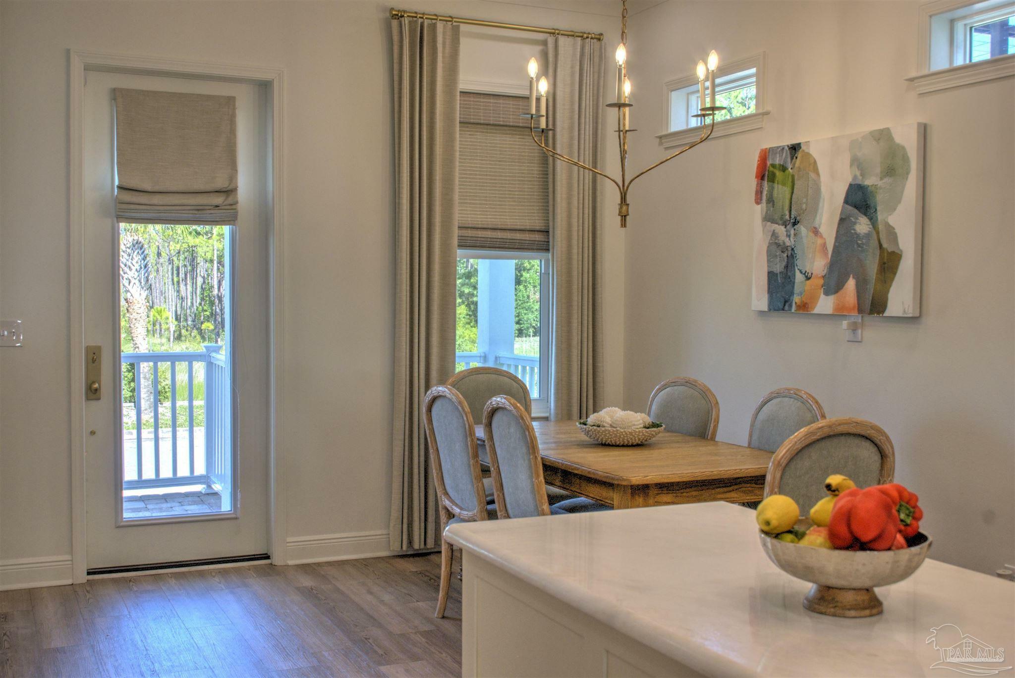 Property Photo: 1677 Stanford Rd FL 32563