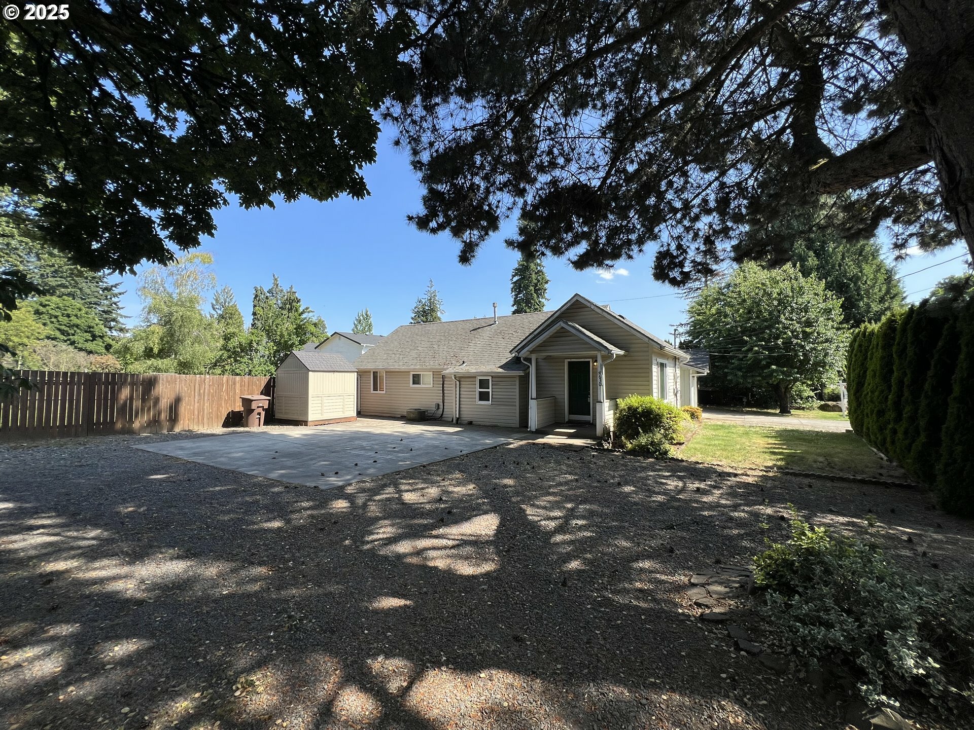 Property Photo: 630 SE Polk St WA 98607