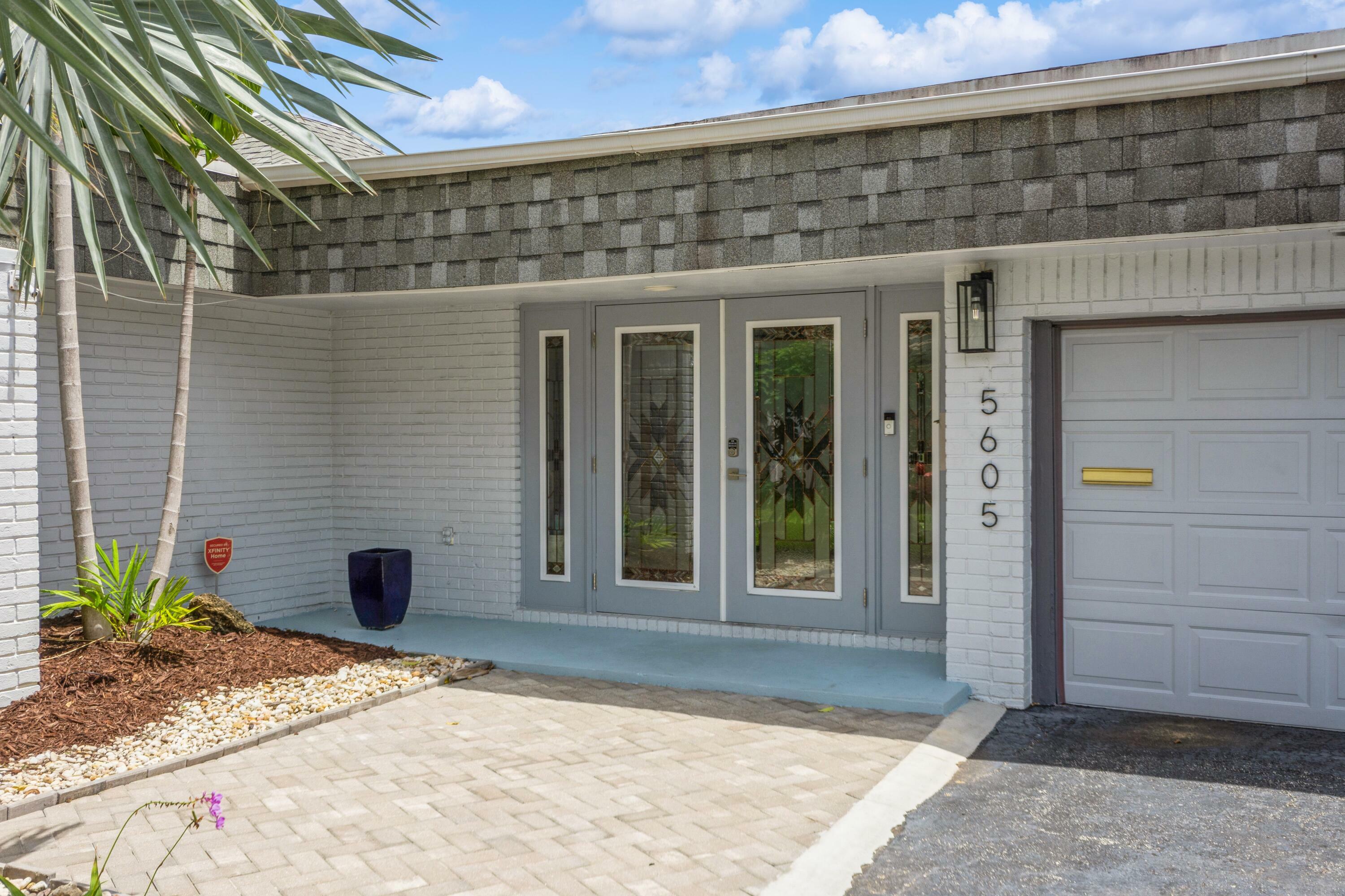 Property Photo: 5605 Mulberry Drive FL 33319