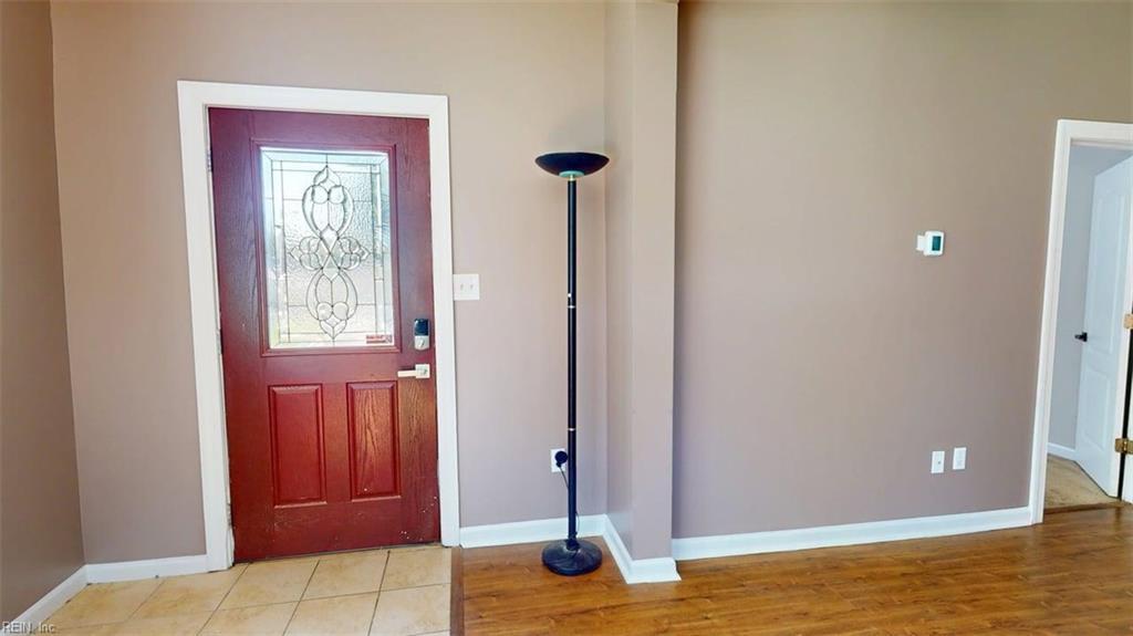 Property Photo: 126 Maupin Ave VA 23702