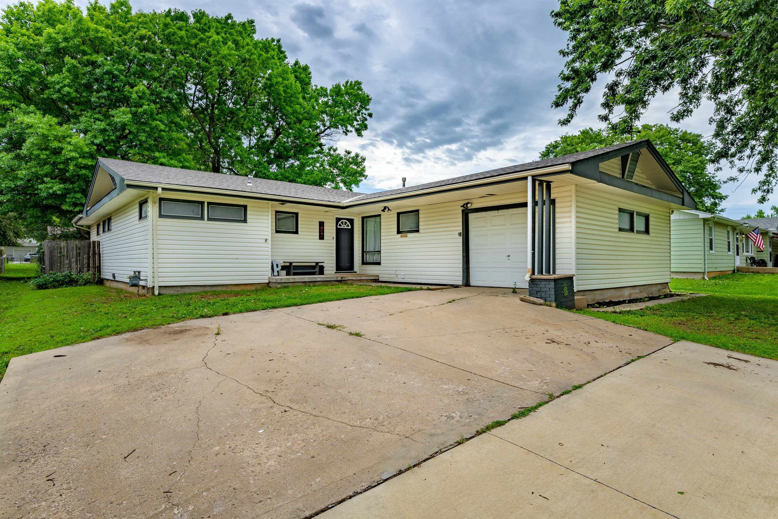 Property Photo: 525 Marmaton Rd. KS 67042