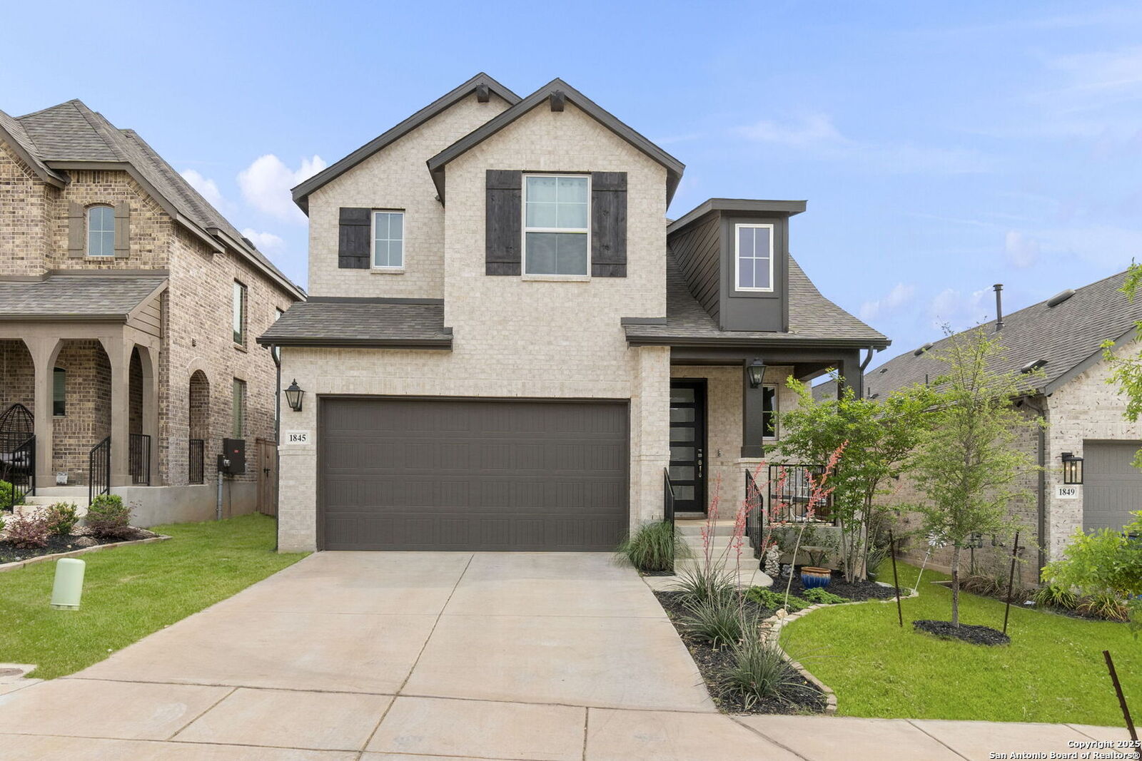 Property Photo: 1845 Nettletree TX 78132