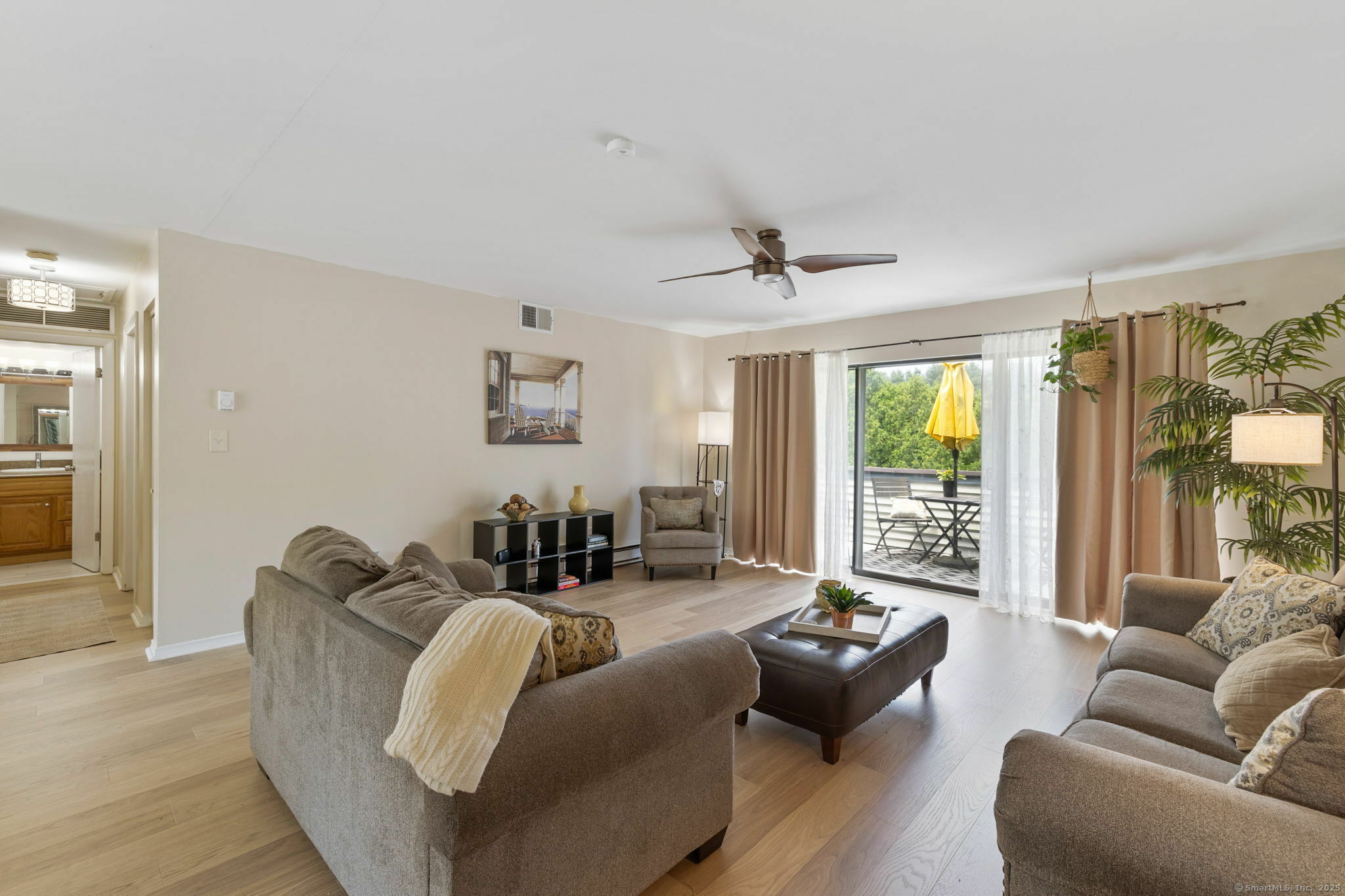Property Photo: 128 Candlewood Drive 128 CT 06074