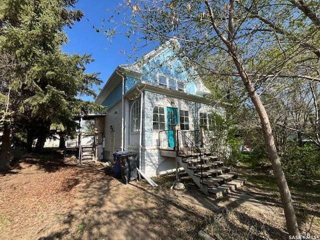 Property Photo:  402 Main Street  SK S0K 3L0 