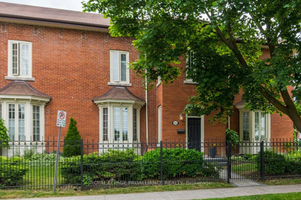 Property Photo: 233 John Street 5 ON K8N 3G2