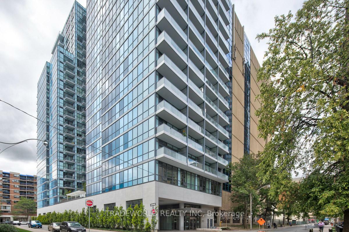 210 Simcoe Street 703  Toronto ON M5T 0A9 photo