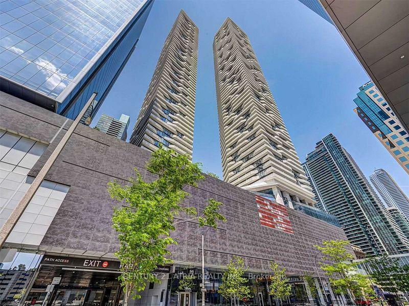 Property Photo: 100 Harbour Street 3408 ON M5J 0B5