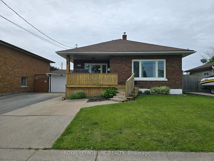 Property Photo:  77 Gilmore Road Upper Unit  ON L2A 2L9 