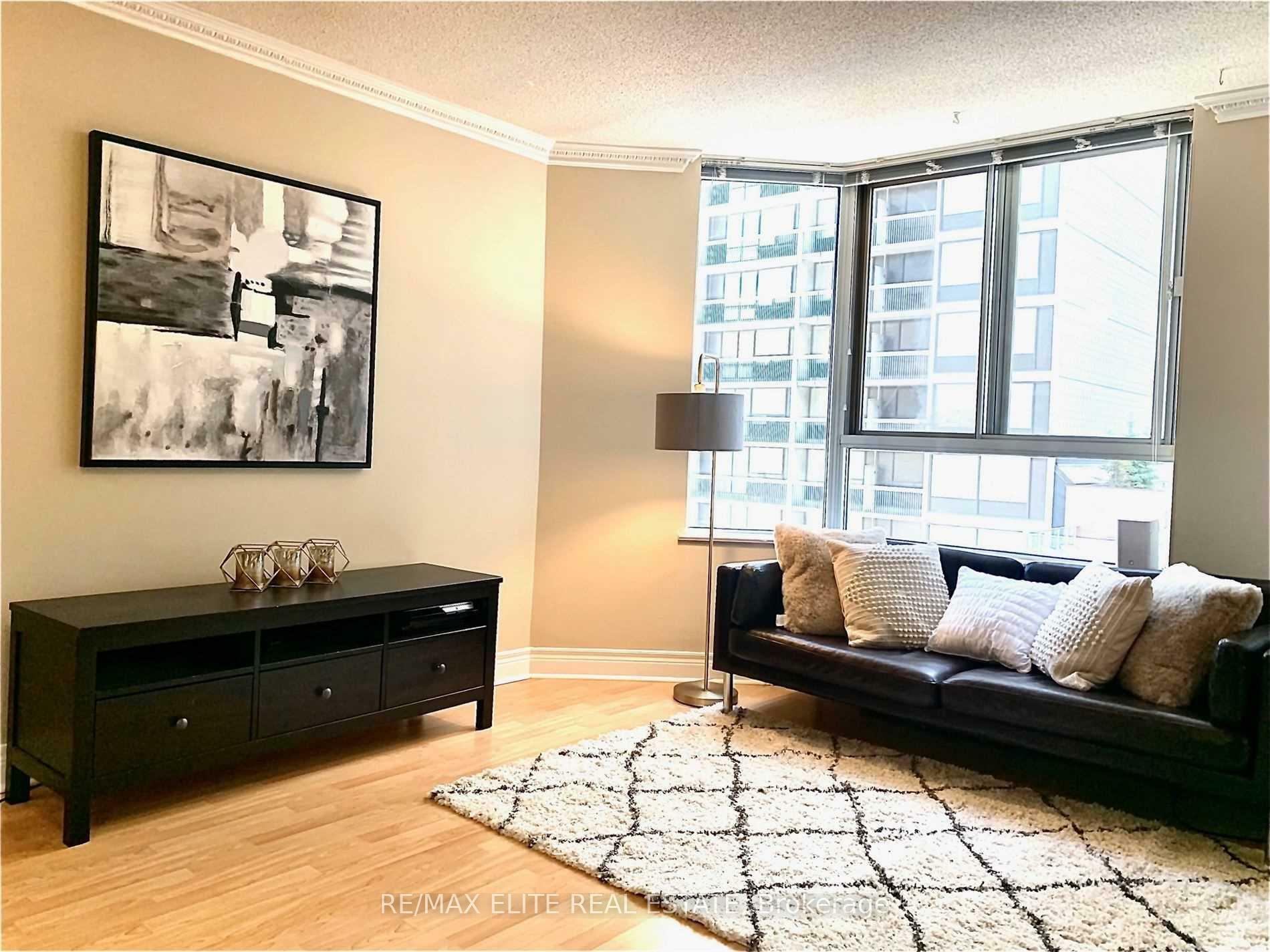 Property Photo: 44 Gerrard Street W 709 ON M5G 2K2