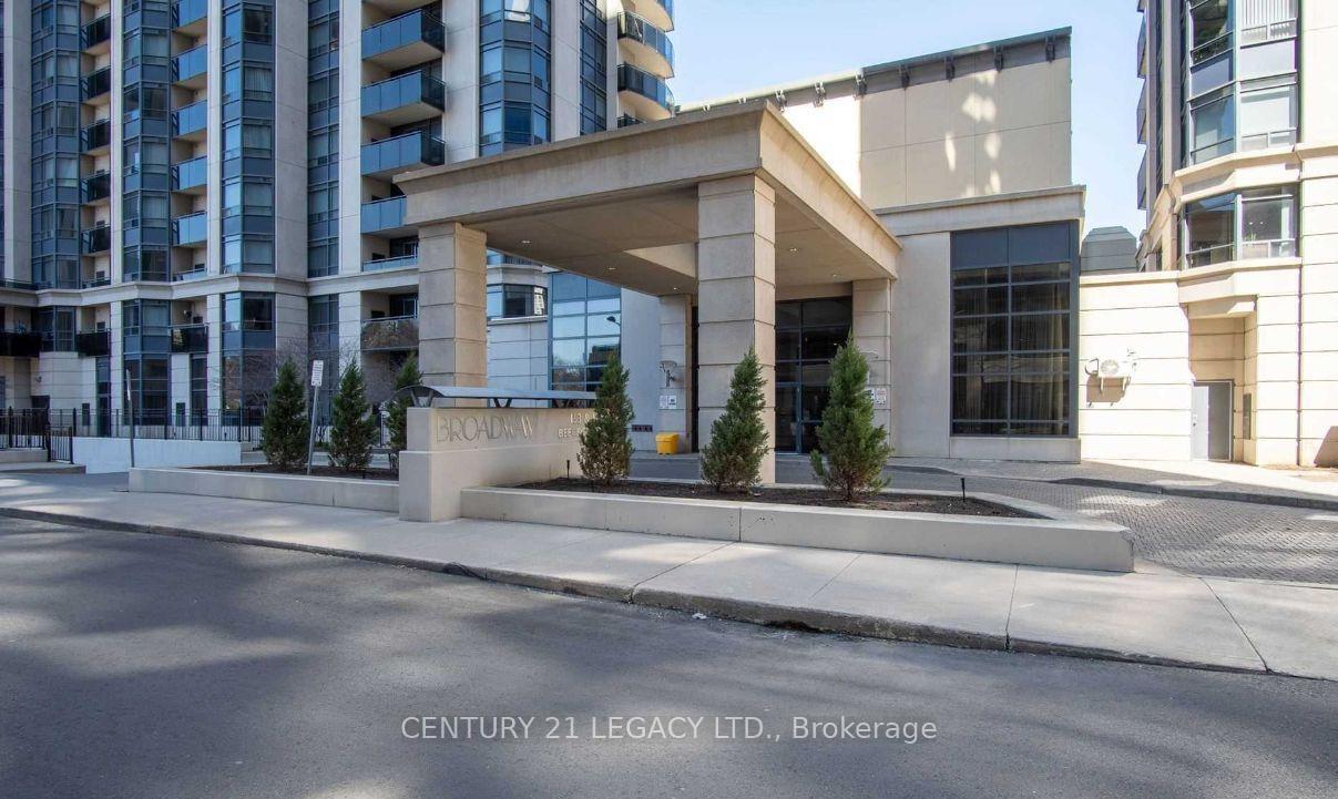 Photo de la propriété: 155 Beecroft Road 1702 ON M2N 7C6