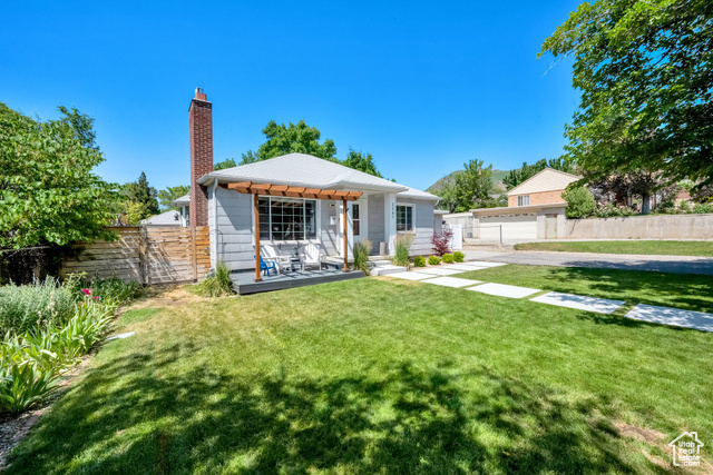 Property Photo: 2587 Barbey Dr UT 84109