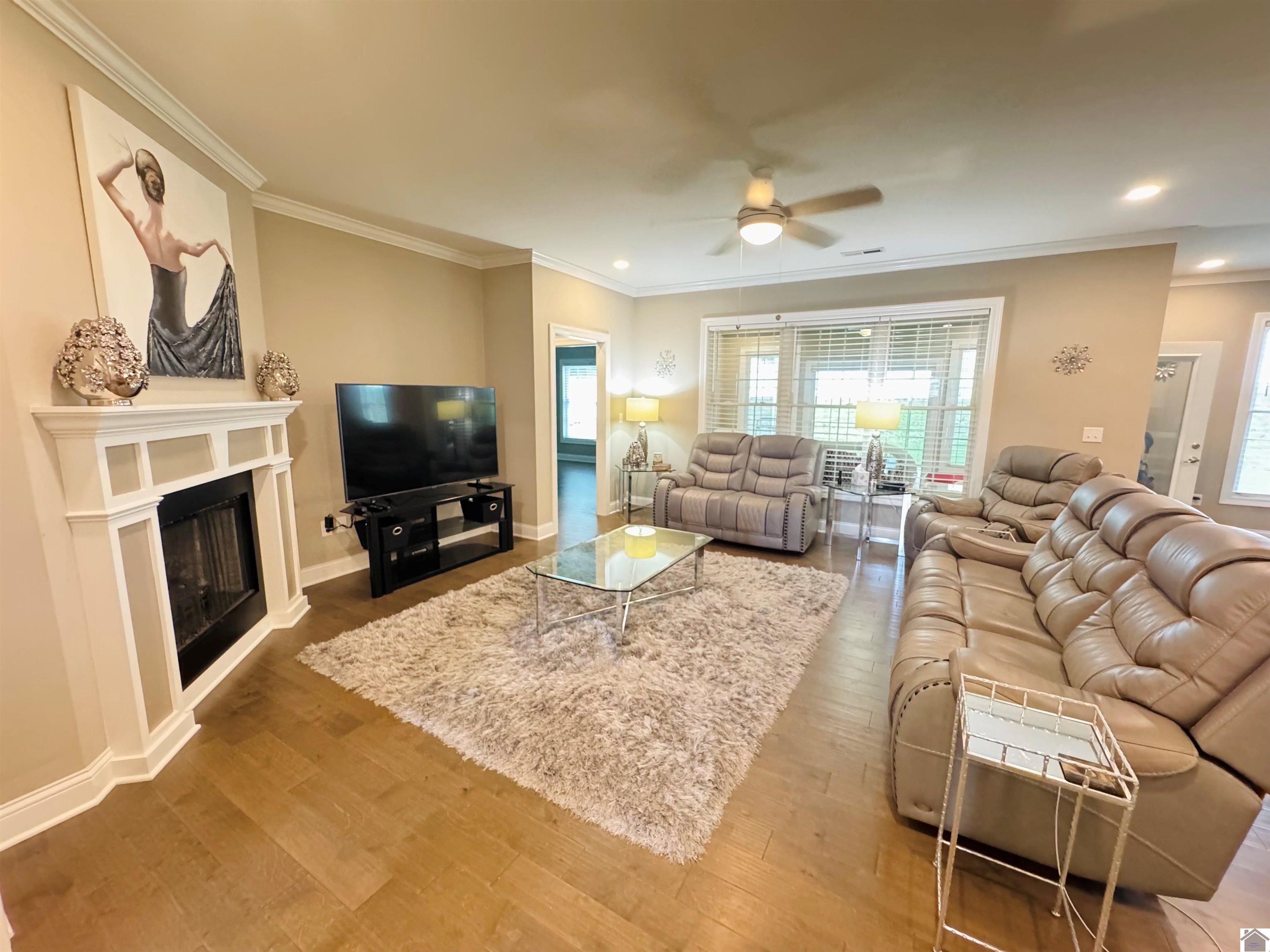 Property Photo: 181 Hunters Ridge Dr KY 42001