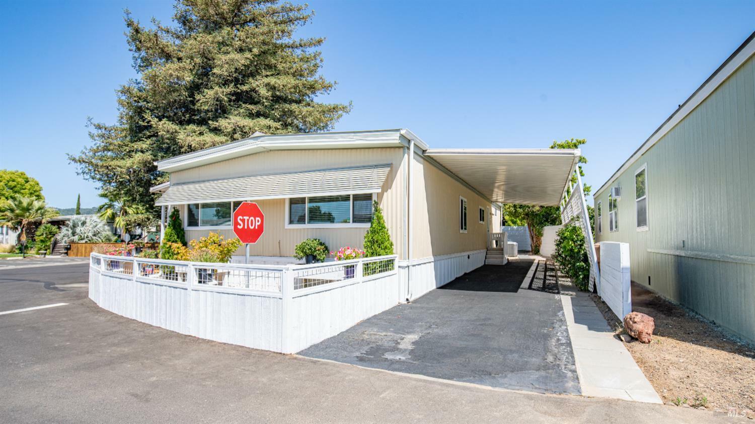 Property Photo: 19 Newell Circle CA 94558