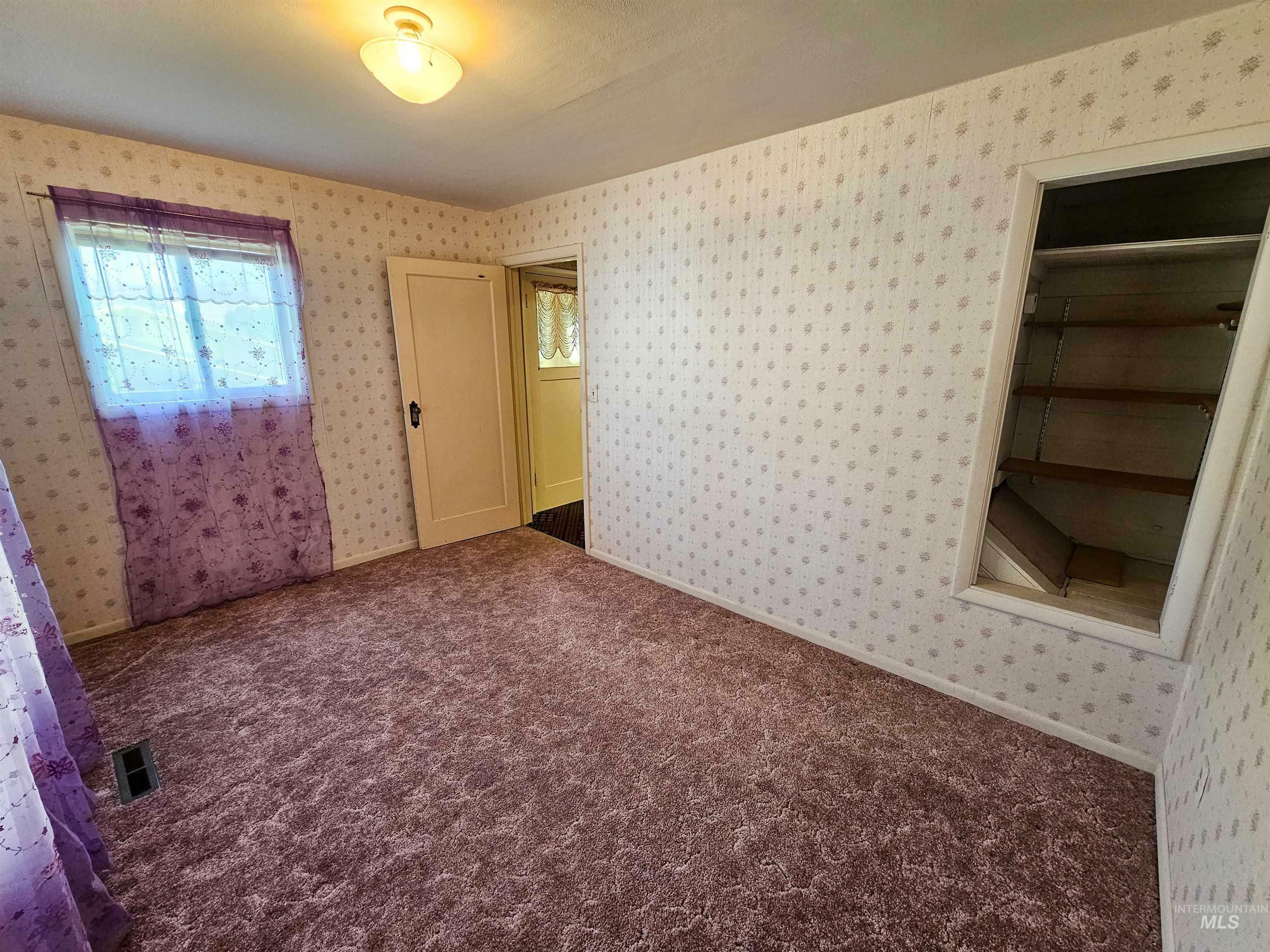 Property Photo: 1507 18th Ave ID 83501