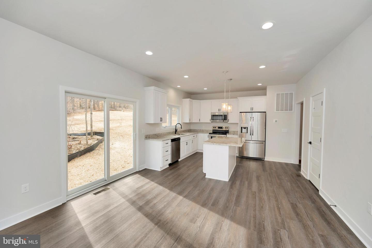 Property Photo:  4 Macgregor Ridge Road  VA 22554 