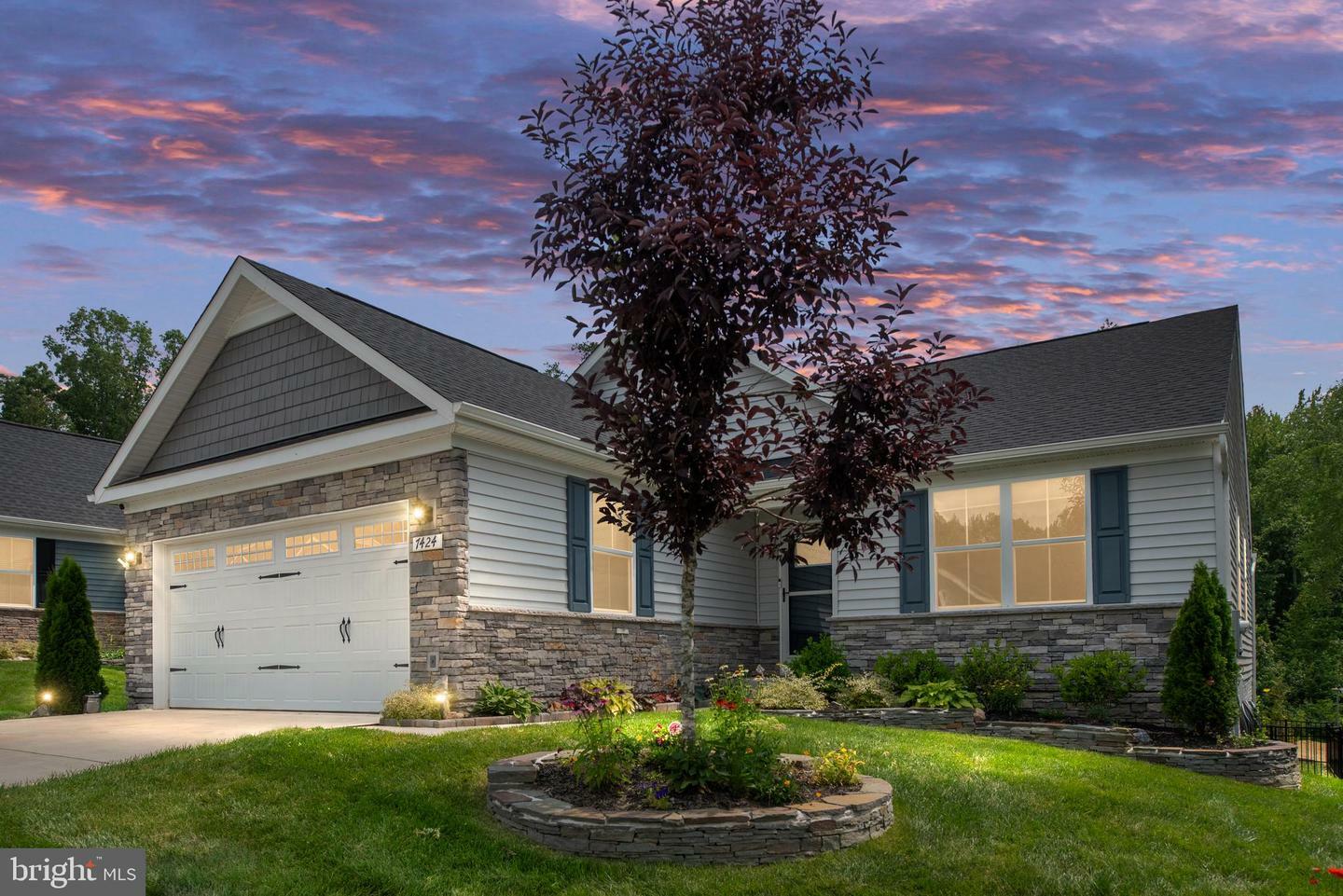 Property Photo: 7424 Brentford Terrace VA 22407