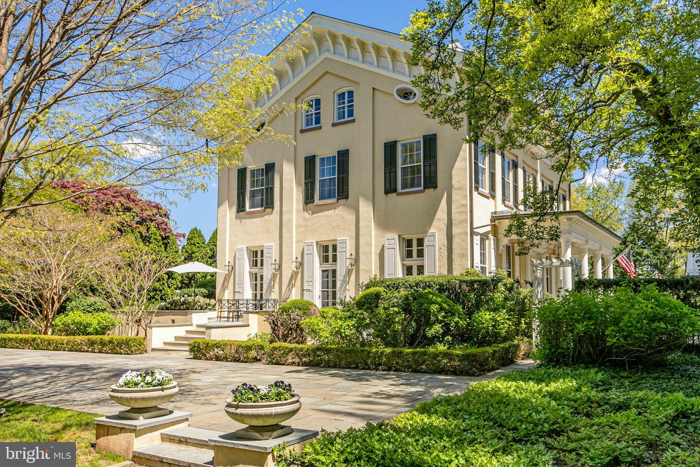 Property Photo: 15 Hodge Road NJ 08540
