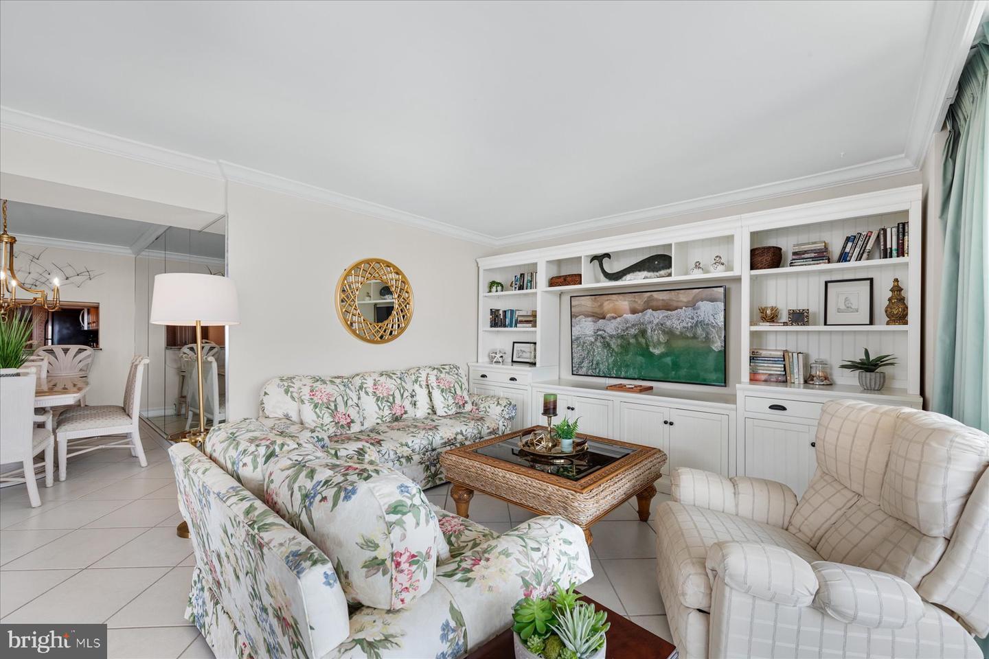 Property Photo: 906 S Edgewater House Road 906S DE 19930