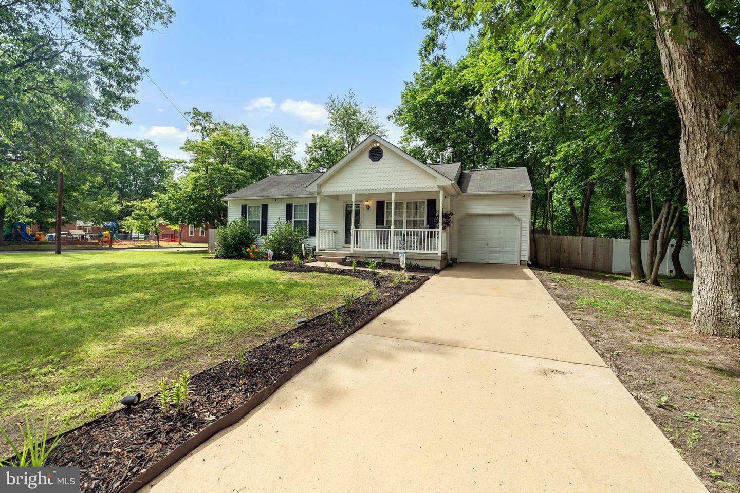 Property Photo:  248 Chestnut Avenue  NJ 08091 