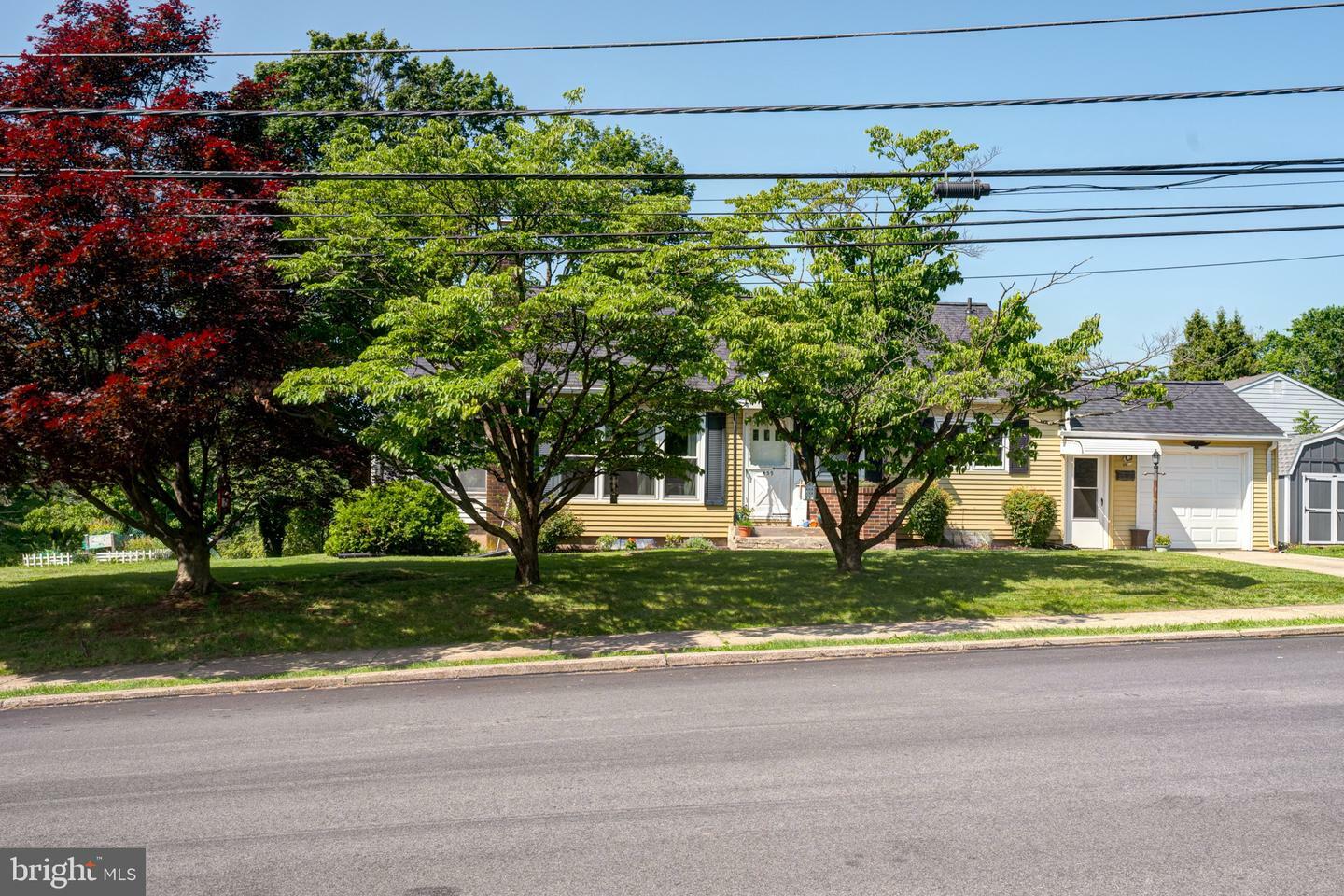 Property Photo: 459 S 5th Avenue PA 19468