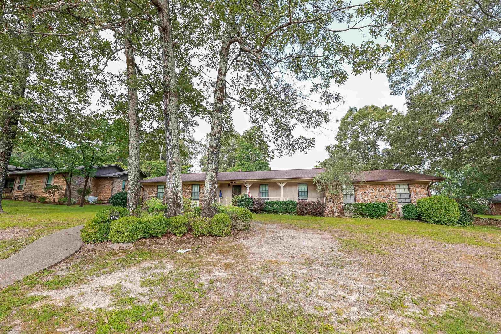 Property Photo: 3130 Cherokee Ave AR 71701