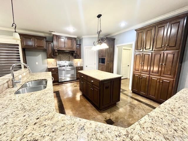Property Photo: 107 Marie Jeanne Drive AR 72113