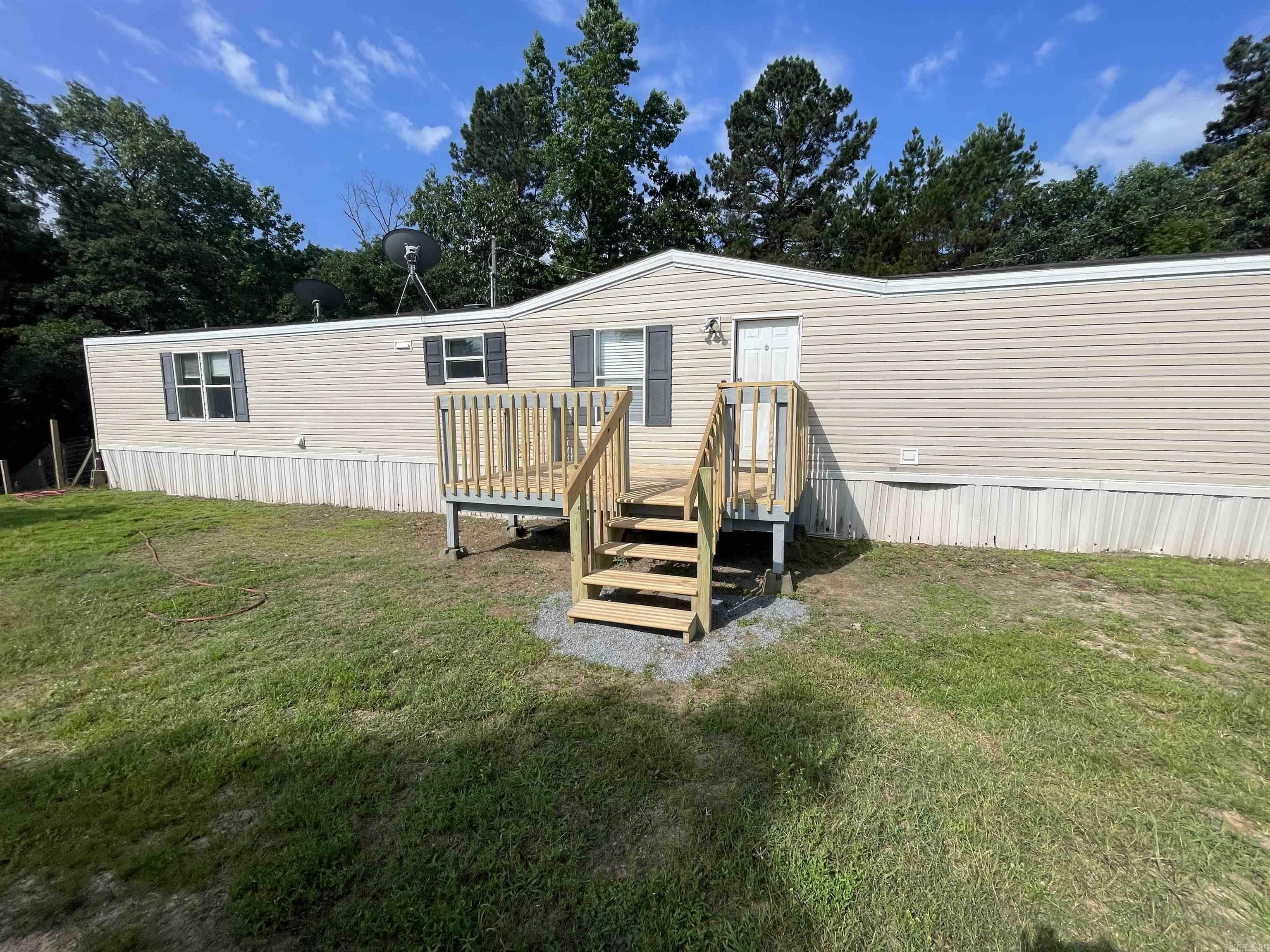 Property Photo: 12433 Hood Road AR 72011