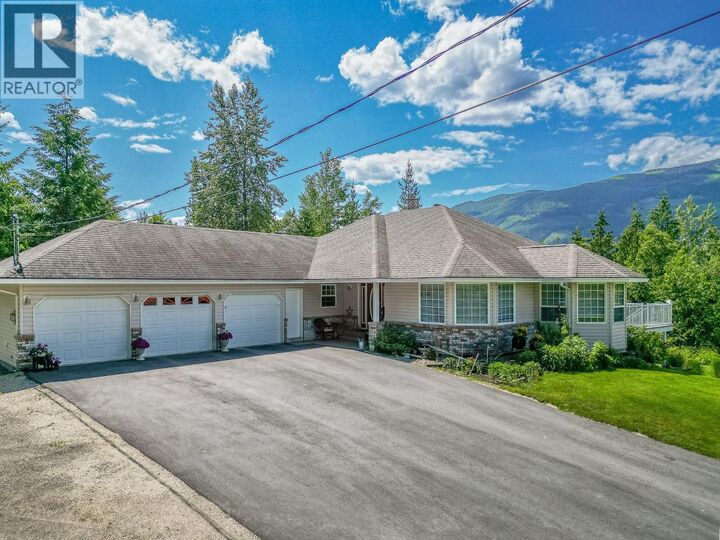 Photo de la propriété: 4340 Sederberg Road BC V0E 2J0