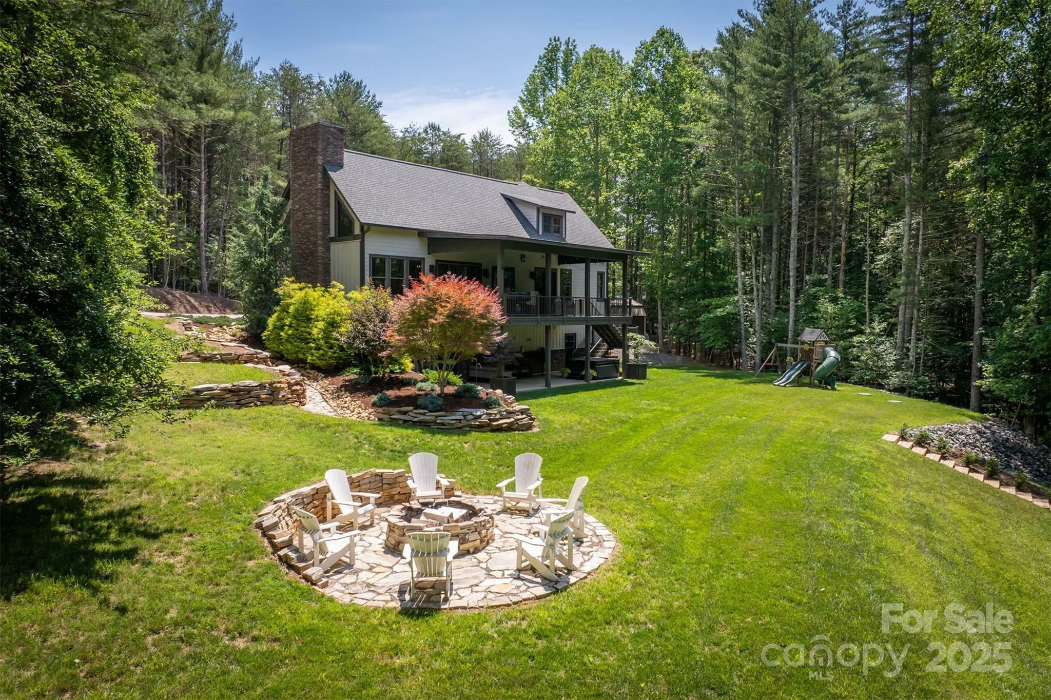 Property Photo: 2243 Cottage Park Road NC 28655