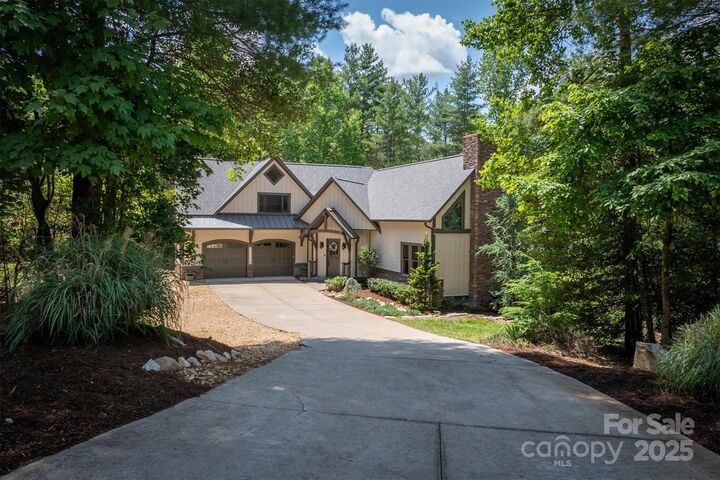 Property Photo:  2243 Cottage Park Road  NC 28655 