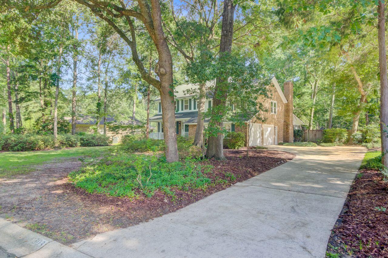 Property Photo:  303 High Grove Road  SC 29485 