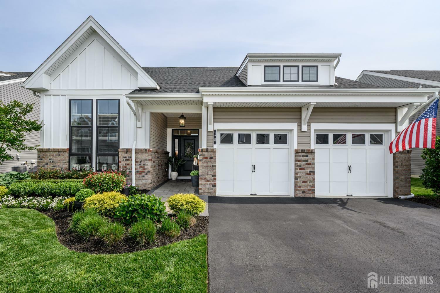 15 Woodspring Road  Farmingdale NJ 07727 photo