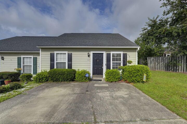114 Hounds  Columbia SC 29223 photo