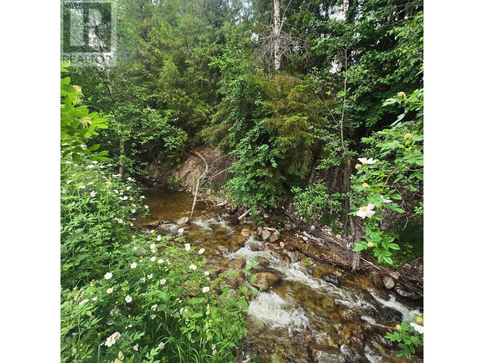 Property Photo: 4029 Broadwater Road 4 BC V1N 4V6